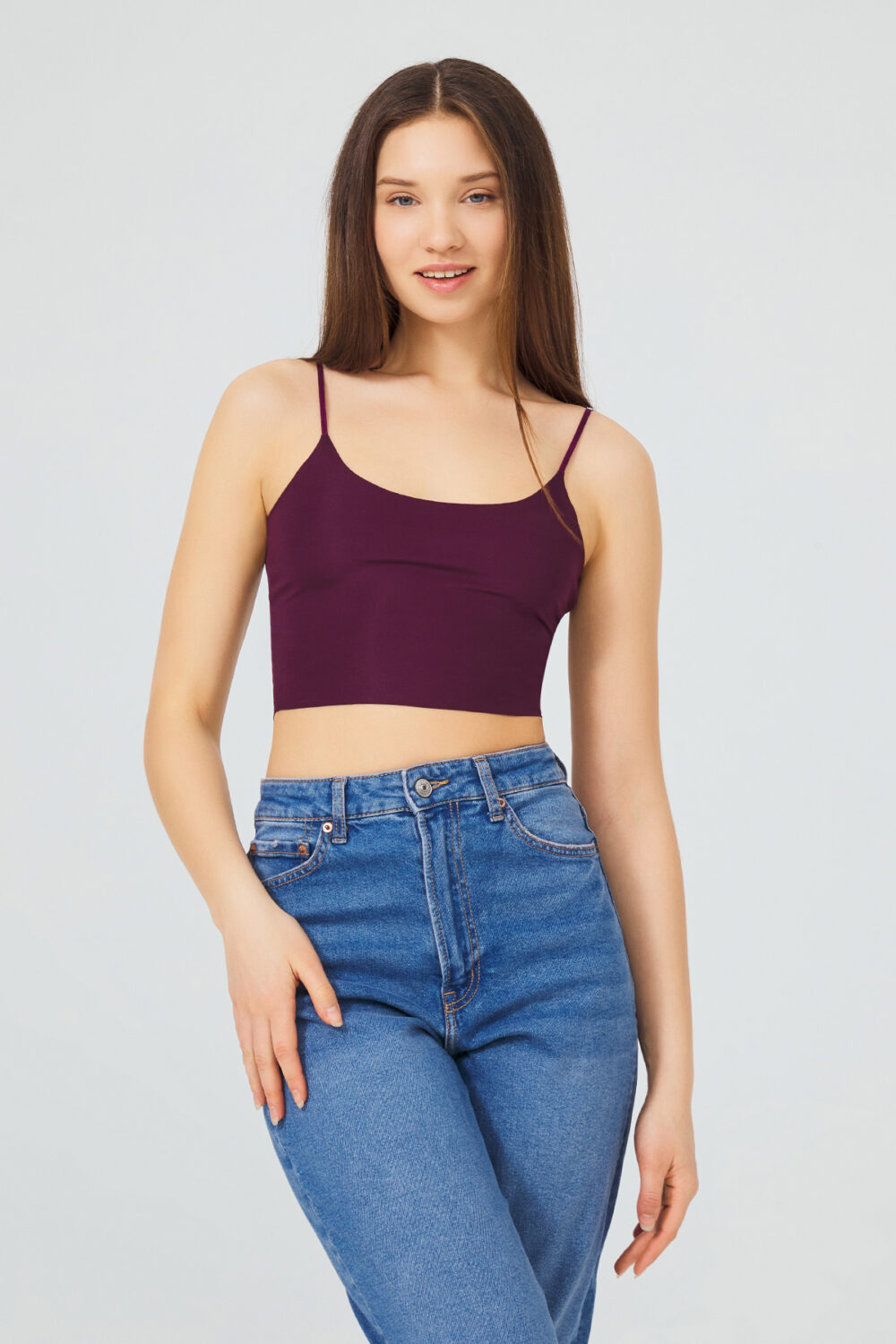Γυναικείο crop-top μπλουζάκι CottonHill με λεπτή τιράντα μωβ