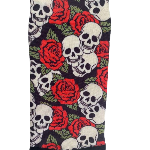 Κάλτσες με print νεκροκεφαλές και τριαντάφυλλα